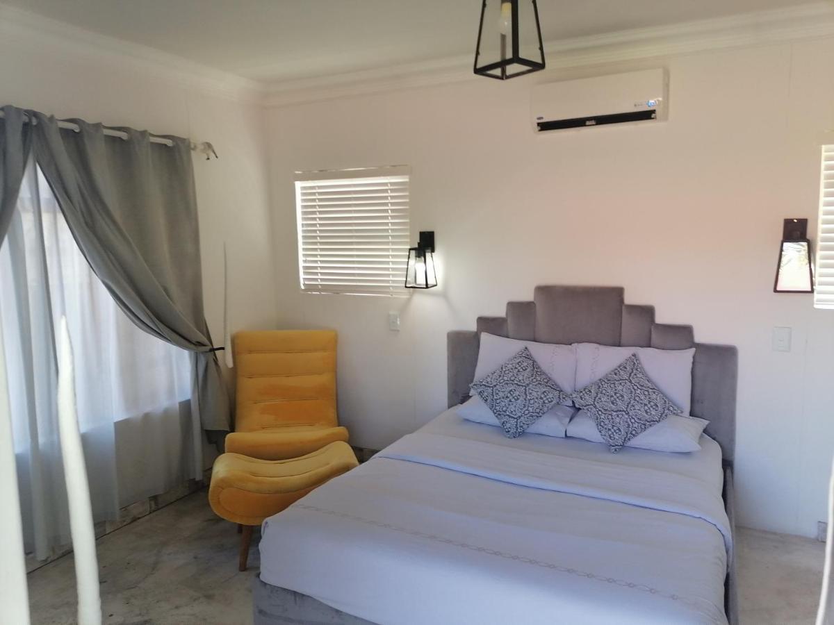 Vichy Nests Hotel Windhoek Exterior foto