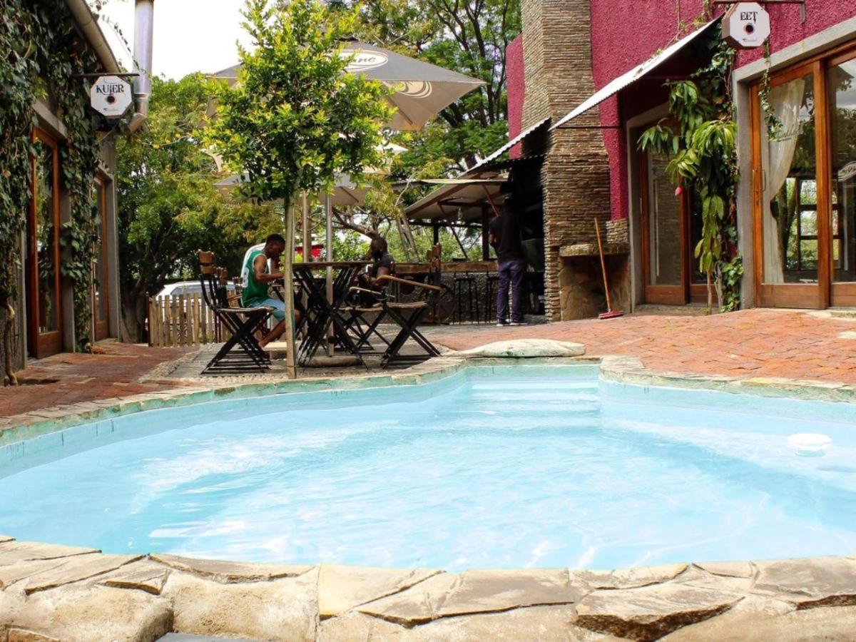Vichy Nests Hotel Windhoek Exterior foto